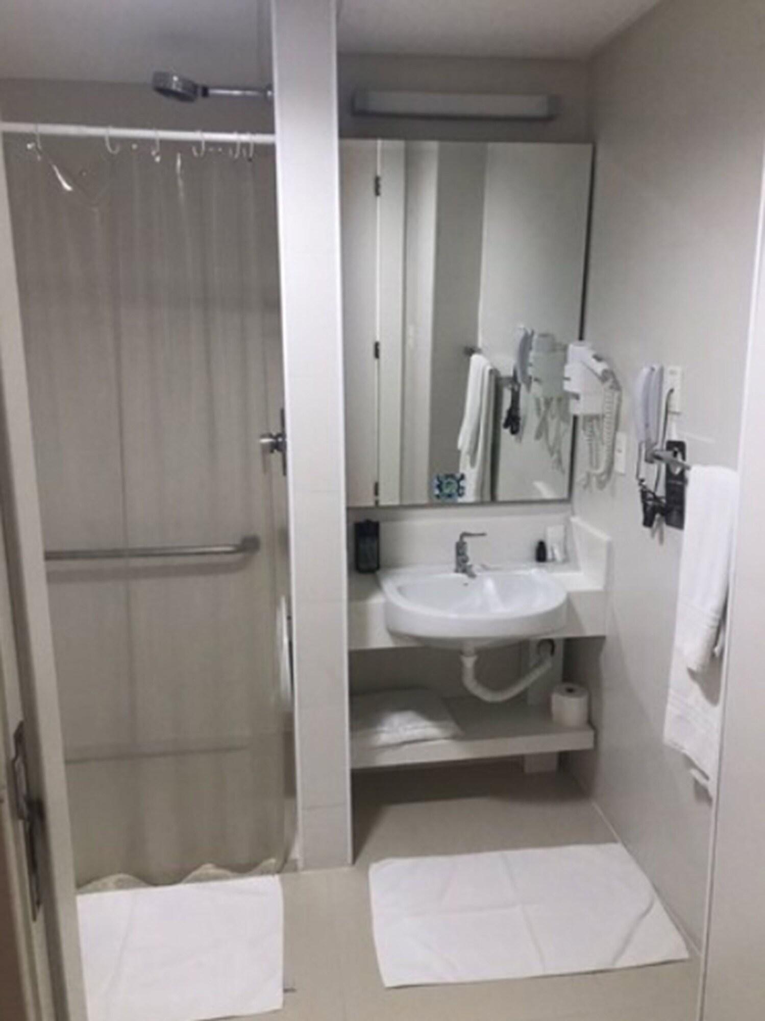 Delmond Hotel Cuiaba  Bagian luar foto