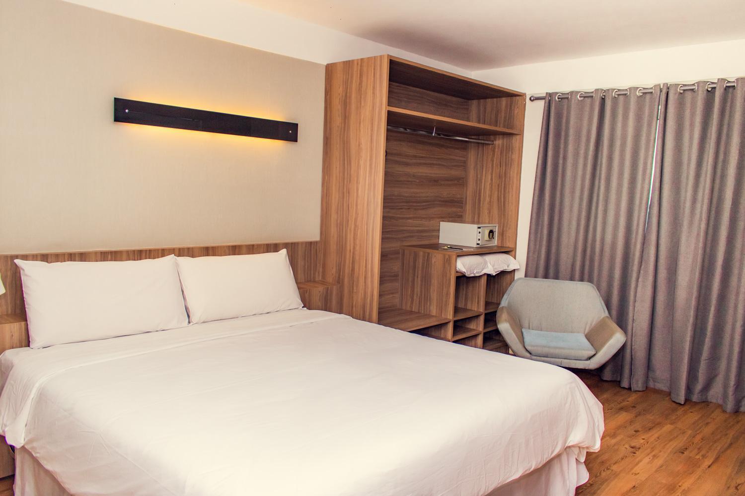 Delmond Hotel Cuiaba  Bagian luar foto